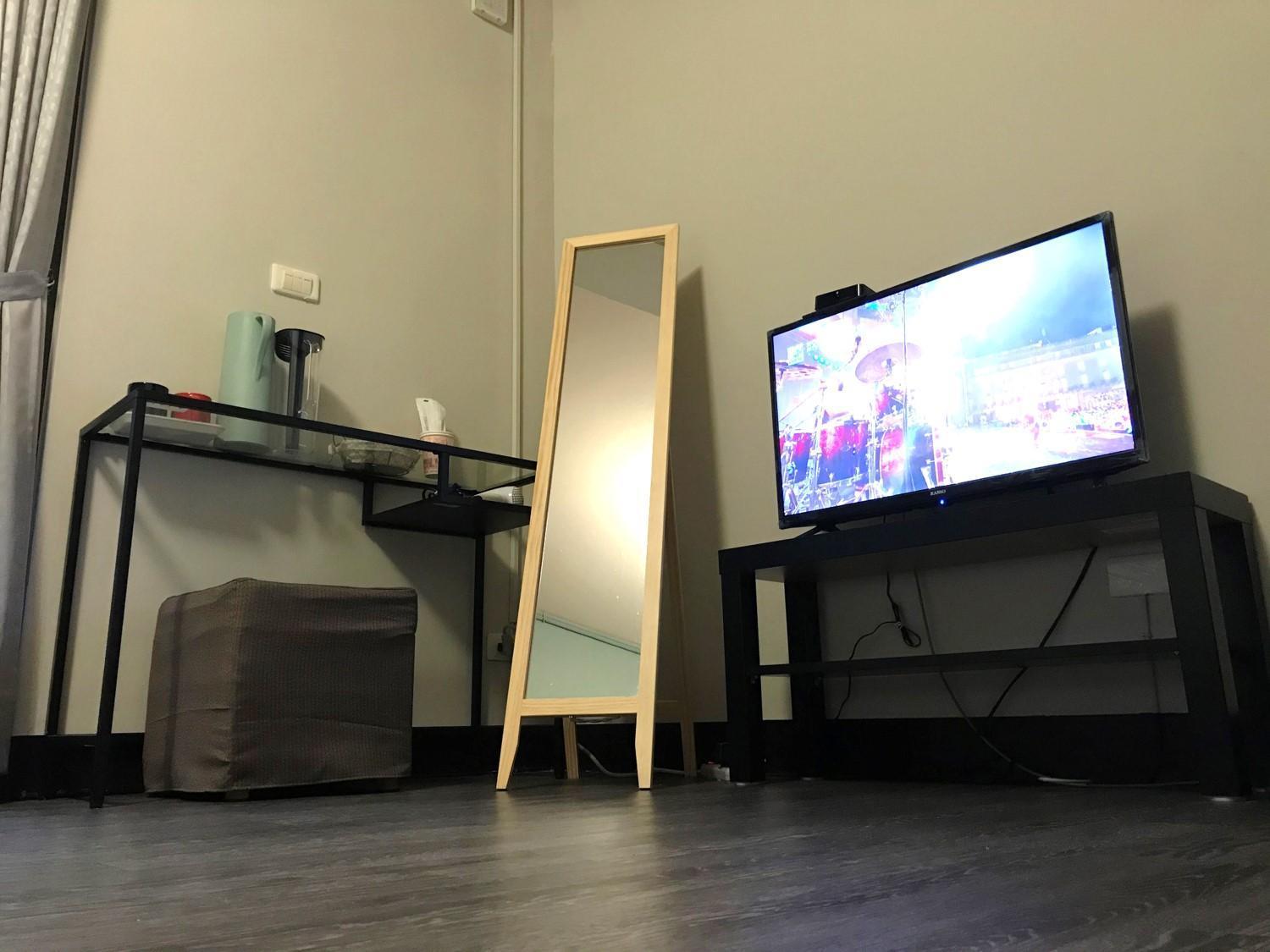 高鐵背包客 Hsr Bnb 桃園民宿 063號 Zhongli Kamer foto
